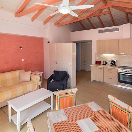 Athena'S Cottage Ступа Екстер'єр фото